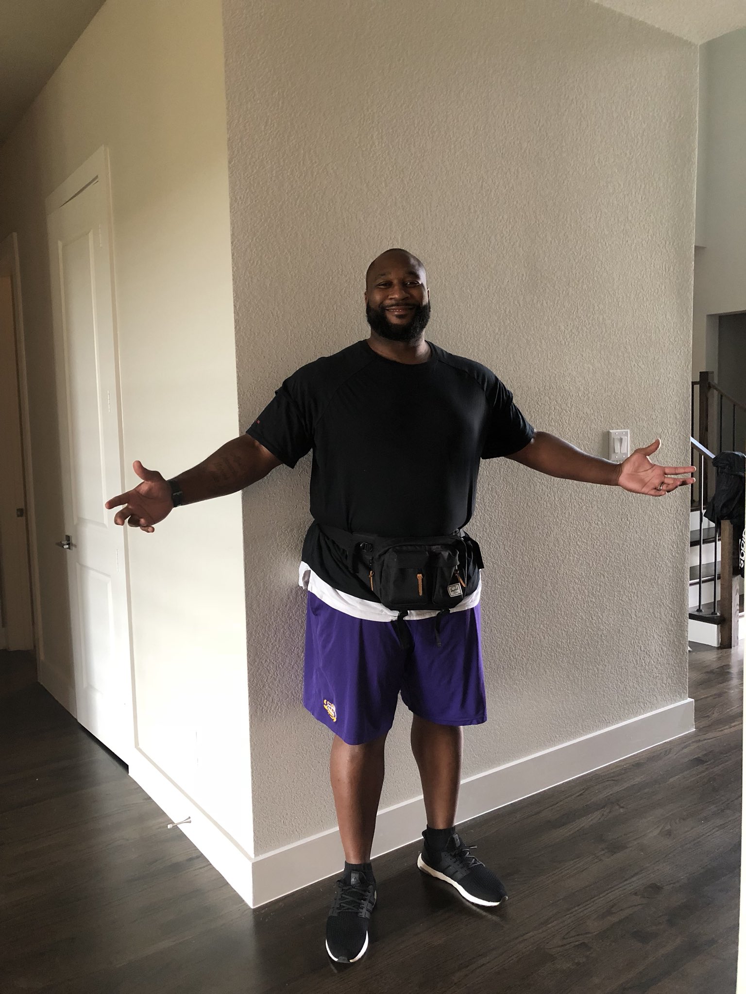 marcus-spears-on-twitter-first-let-me-explain-my-wife-anaturalqt-and-i-and-my-kids-take-walks-every-morning-and-i-m-sick-of-having-things-in-my-pockets-so-you-re-damn