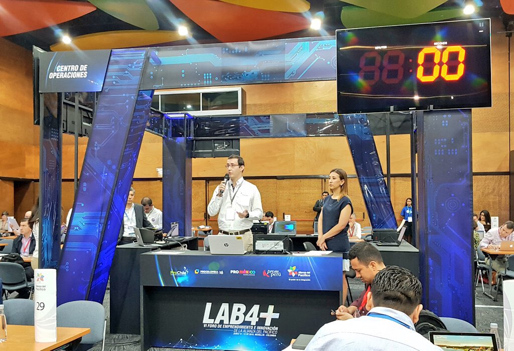 juansebargans's tweet photo. Un gran honor y orgullo dar la apertura de la Rueda de Negocios de Lab4 con 78 compradores internacionales y más de 113 exportadores de Alianza Pacifico. #AliadosLlegamosMasLejos #APForoLAB4 https://t.co/IHFILI3gJS