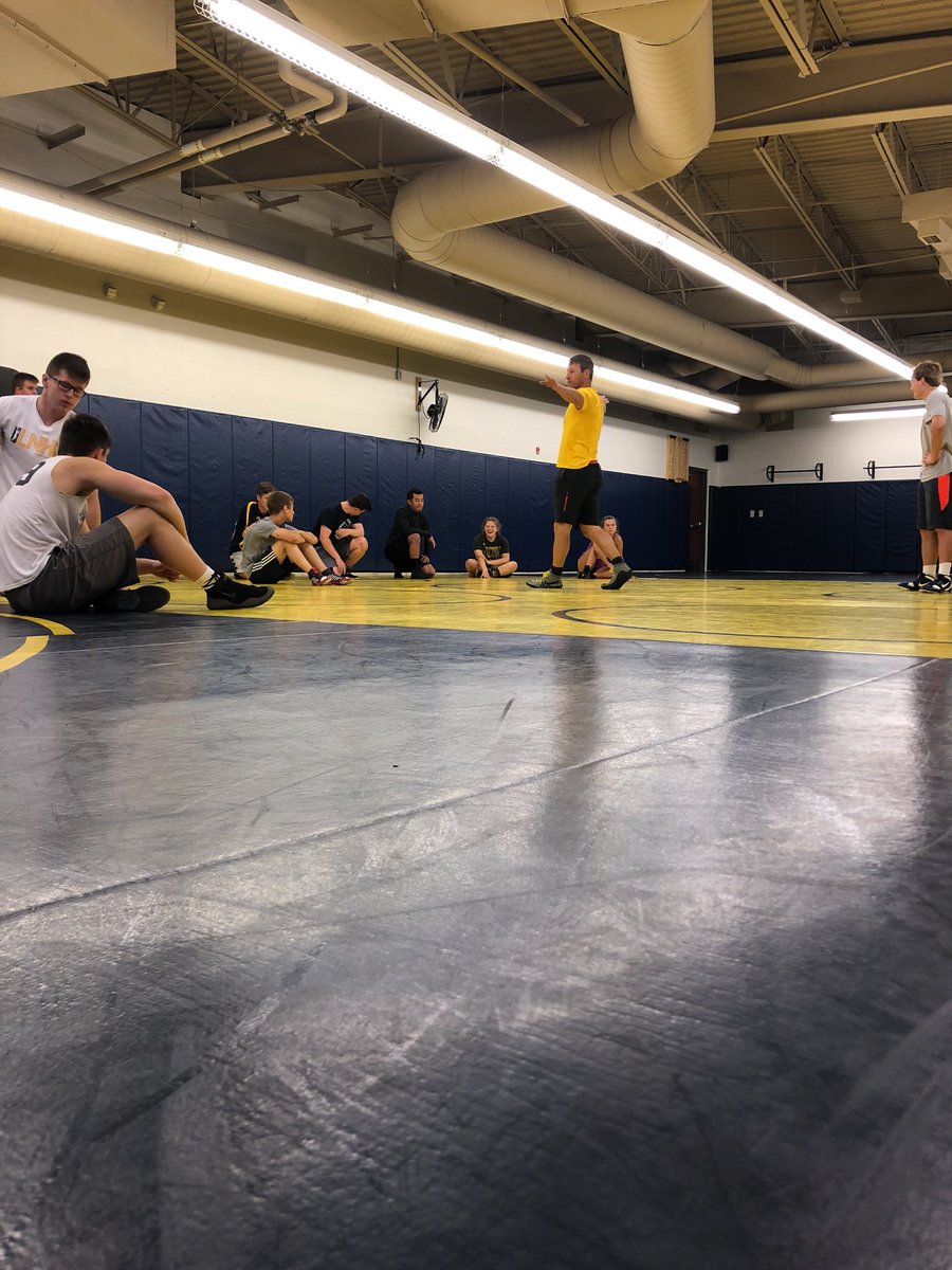 LNEagleWrestle's tweet photo. Wrestlers getting better at team camp #AlwaysOnTheLine https://t.co/UD0w4tUh6Z