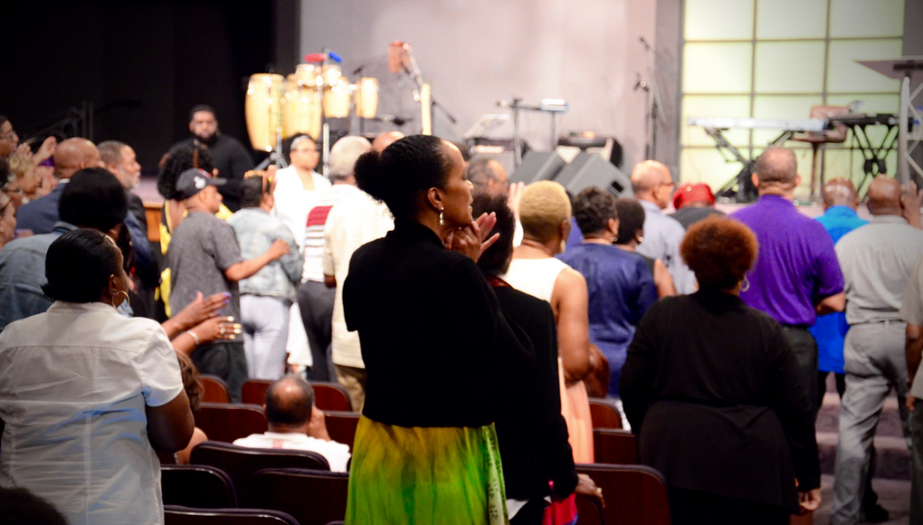 VCMISuitland's tweet photo. Even in the midst of a crowd, God still sees YOU and he loves YOU! God has not forgotten you.
#BeEncouraged #GodSeesYou #GodHasNotForgot #GodLovesYou #JesusLovesYou https://t.co/BKrOebIp6c
