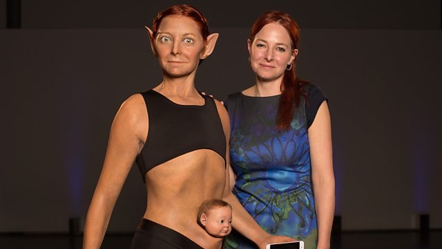 Tune into BBC4 at 9pm to watch 'Can science make me perfect?"
Dr Monica Daley, RVC's Senior Lecturer in Locomotor Biomechanics, helps anatomist Professor Alice Roberts create the 'perfect body' using evolutionary insights from the animal kingdom. buff.ly/2JKlFYN