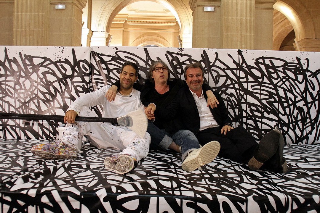 Destimed's tweet photo. #Marseille - @MP2018_ Quel Amour ! : #JonOne transcende le Palais de la Bourse avec Abstracted love #davidpluskwa @chauvinjl @CCI_MP ▶️https://t.co/silDmKOlj9 📸@Poulainrobert https://t.co/IladscPbwi