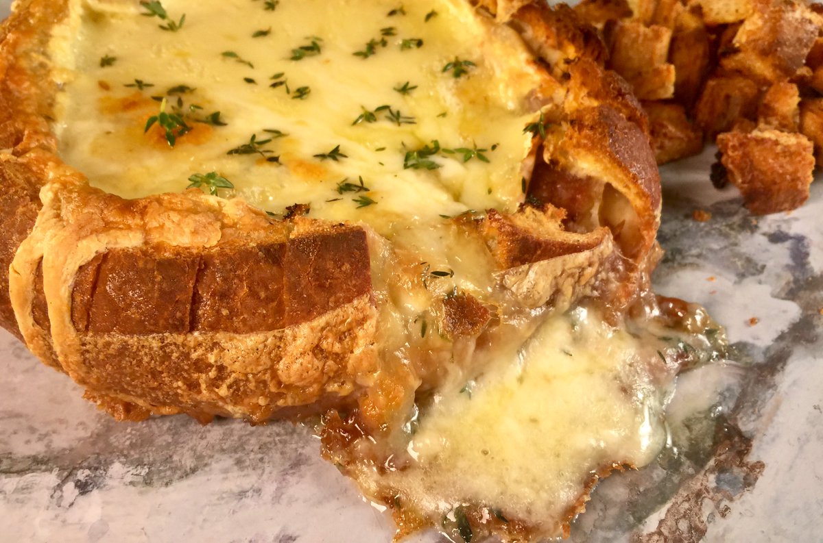 thechew's tweet image. #TheChew is all-new today and we have an hour of Tasty Timesavers. Here&apos;s a sneak peek at the easy, cheesy sensation that @Clinton_Kelly is whipping up. Tune in for the delicious recipe!