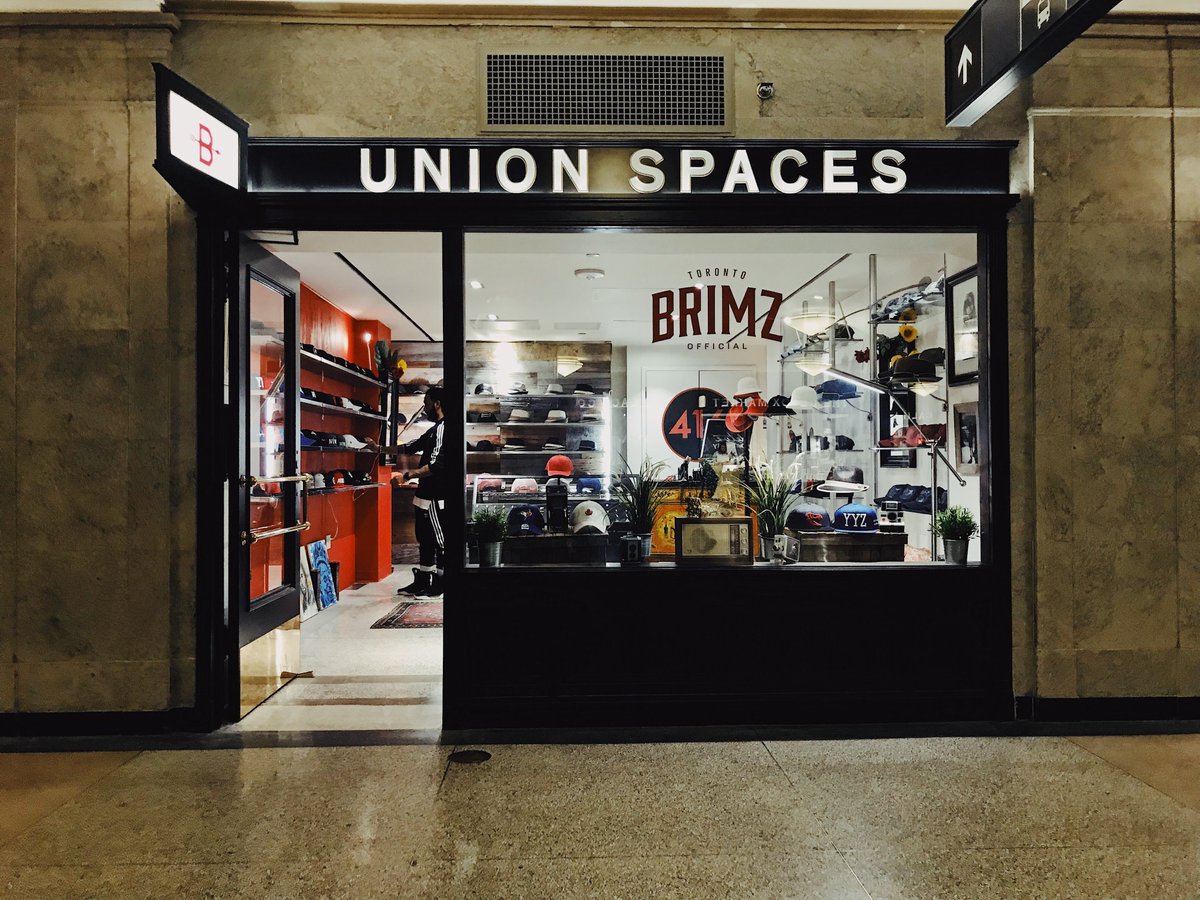 Torontounion's tweet photo. Still looking for the perfect Father’s Day gift? You should check out @BrimzOfficial, the latest visitor to pop-up at #UnionSpaces in the Front Street Promenade. Their wide selection of hats will have you covered in no time - literally! 🎩 https://t.co/ig7lJPg7pE