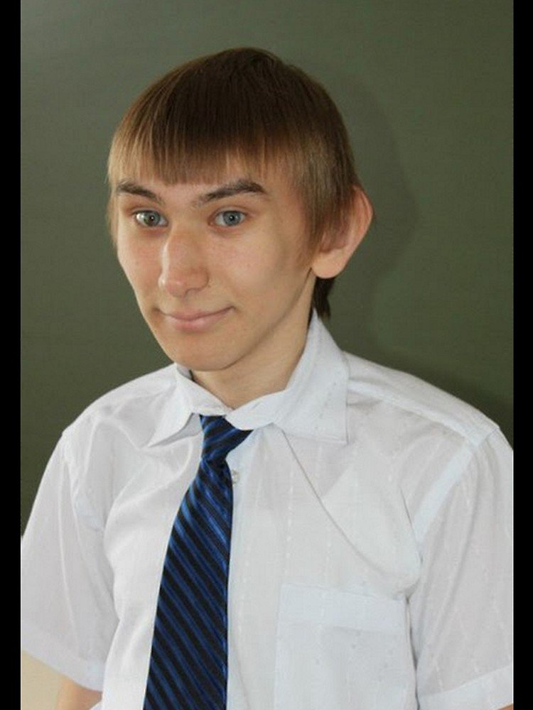 <a href="/realBizonacci/">Bizonacci</a> Only Sminem can save us