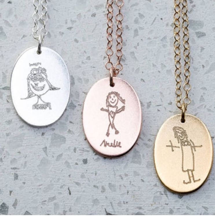 JulzFowler's tweet photo. We have a wonderful Prize to raffle off to raise funds to Get Julie to World's. 

For just R200 a ticket  you have the chance to win this fantastic prize of a silver pendant " My favourite picture" necklace valued at R 1175

https://t.co/YWjREcPxXV https://t.co/dXVlGPxZXK