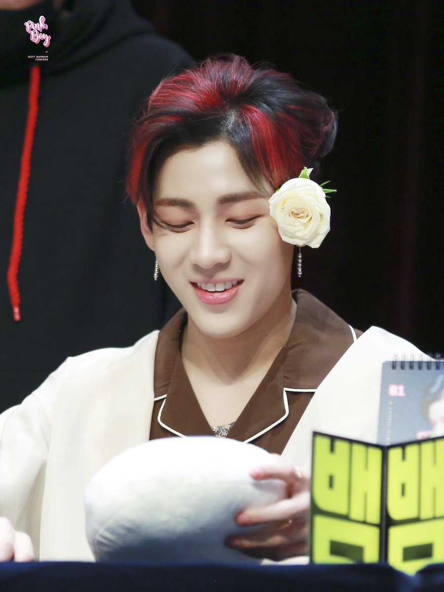benzii_jk's tweet photo. ชอบที่แบมเป็นแบม ชอบที่รอยยิ้มนี้ เหมาะกับลูกงูสุดแล้ว❤ ไม่อยากให้คิดมากนะ รักนะครับ♥ #FOREVERBAMBAM #BamBamForever #BamBam #แบมแบม https://t.co/MNXrmgcJFZ