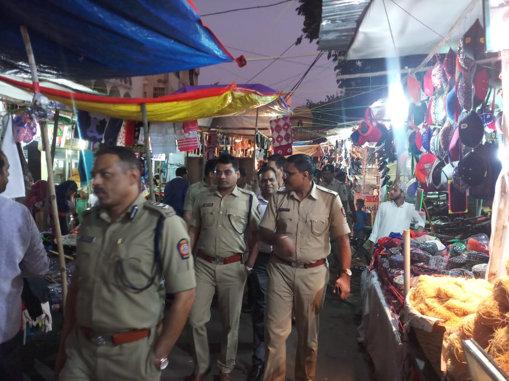 nagpurcp's tweet photo. Senior formation of ngpr police; duty &amp; celebration ~ Being part of the Ramzan ... https://t.co/pO90cxZd2t