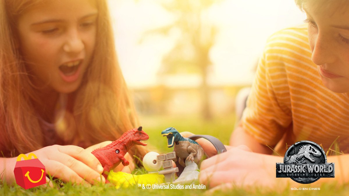 Cajita Feliz Juguetes Jurassic World El Reino CaÃdo Juguetes De