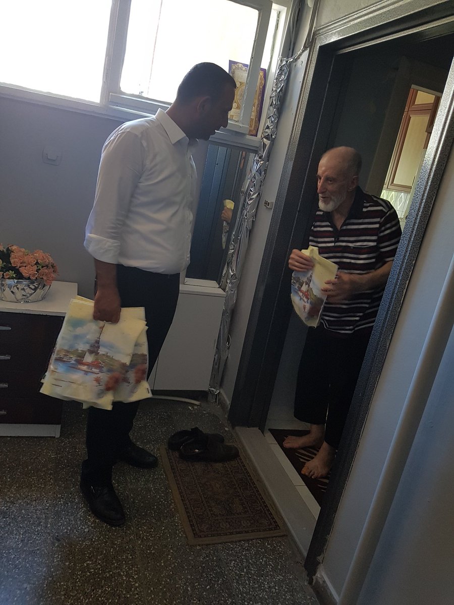 ak_kucukyali's tweet photo. KÜÇÜKYALI mahallesi seçmen ve üye çalışmamız https://t.co/OscVPSuig4