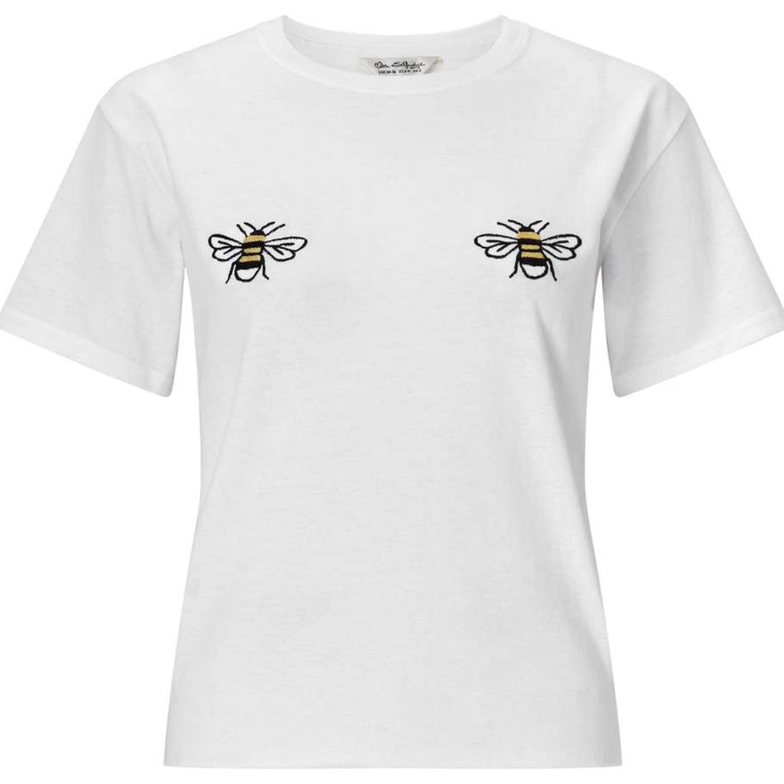 iAmLaurenMahon's tweet photo. Hope Phillip Green knows his pockets are heavier with money pinched from cancer charities? #GIRLvsCANCER tit-tees were created to raise #BreastCancerAwareness + much needed funds for charities who desperately need it. @MissSelfridge THIS is pure unadulterated theft. DM me. https://t.co/Dwf0expw58