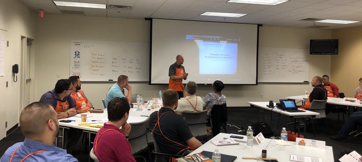 RPSM teaching and developing Talent #leadership #future #developingtalent <a href="/JasonArigoni/">Jason Arigoni</a> <a href="/whipplenh/">Donna Whipple</a> <a href="/Martinhdpro/">Martin Aguilar</a>