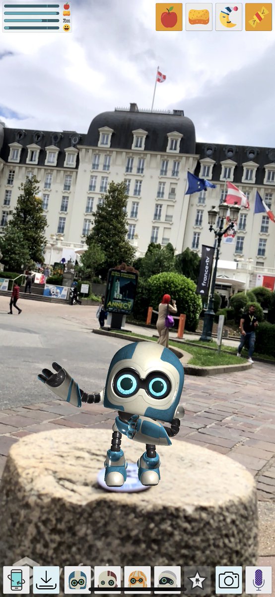 theMiBots's tweet photo. Hey, human kiddos!! Do you know where to find the most incredible people in the animation world? Annecy Film Festival &amp; MIFA!! So we had to come visit! 😁🤖 #annecy #mifa #mifa2018 #annecy2018 @WiseBlueStudios  @nathaliemartz  @EvoFilmsUK https://t.co/UVOSYYk4MN