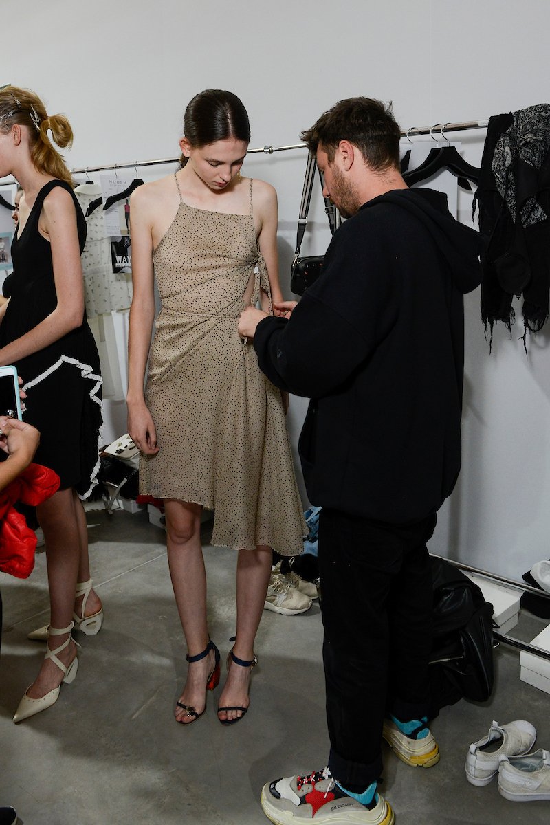 SPFW's tweet photo. Veja o backstage da Modem no #SPFWN45 💥
#SPFW
#modemstudio https://t.co/vaEBqRWBhs