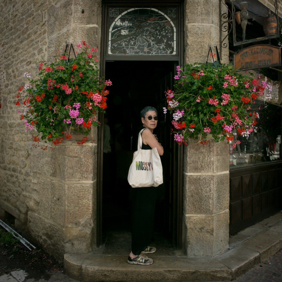 mossylist's tweet photo. When in Bourgogne, France, be sure to bring along your #SlowFashion #VeganFriendly Mossylist weekender bag. We loved our tour of the beautiful Philippe Leclerc wine cellar! @BourgogneFlavor @BourgogneWines #CoolestGranny https://t.co/W5qCWx1MzM