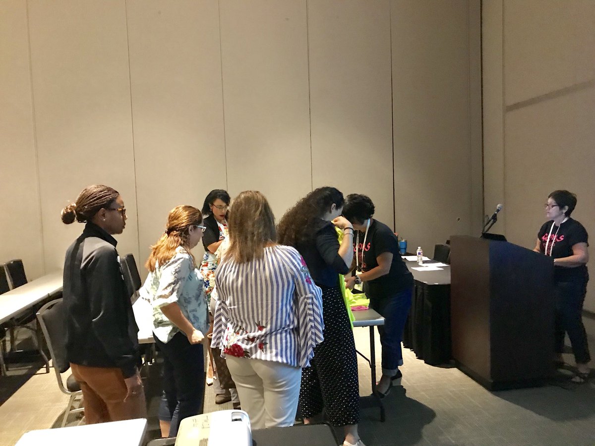 DrSandraClement's tweet photo. Honored to present with Monica Benavides at the state Texas Association of Secondary School Principals (TASSP) Conference on our CITGO STEM GEMS Conf. Great presentation 4 campus leaders across the state. Positive compliments & great questions. #MoodySTRONG #TASSPsw18 #tassp1 https://t.co/2drZ45lZ53