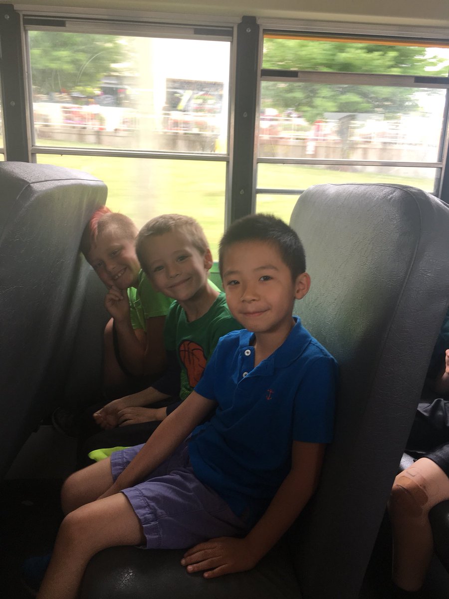 Bus buddies!