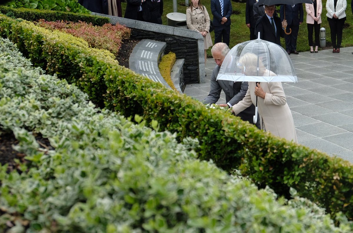 ClarenceHouse's tweet image. The Prince of Wales and The Duchess of Cornwall visit the Omagh Memorial Garden on the 20th anniversary year of the Omagh Bomb.

TRH laid a wreath of white roses and herbs of remembrance, rosemary, lavender and thyme from the gardens at Hillsborough Castle. #RoyalVisitNI