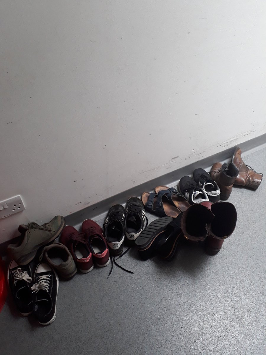 SDTDance's tweet photo. #ProcessDay #StudioRun #LeaveYourShoesAtTheDoor https://t.co/Np0bBEvOCk