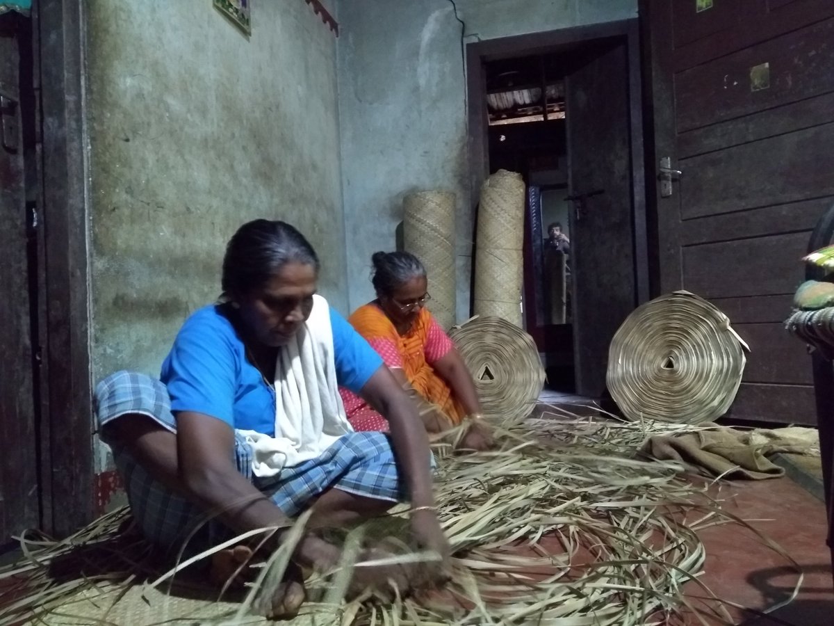 anilmaruthoor's tweet image. Seeking partners to market #screwpine crafts from #Kuttanad Below Sea Level Farming Area- a Globally Important Agricultural Heritage System recognized @FAO to help a thousand women artisans