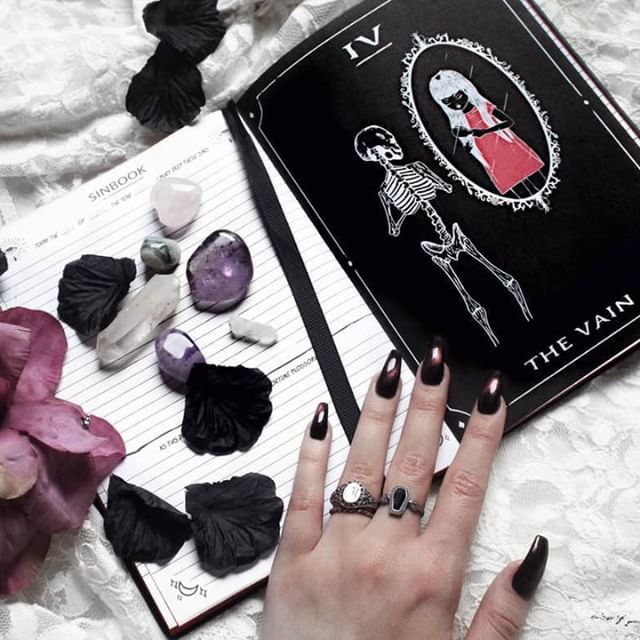 RogueAndWolf's tweet photo. Our 'Sinbook' is full of beautiful original illustrations, so you have some wicked artwork to enjoy while you destress 😊 -
-
-
-
@tavujesus 
#rogueandwolf #alternative #alternativestyle #alternativegirl #altgirl #blackismyhappycolor #witchy #witchyth… https://t.co/O53KDP83nC https://t.co/O8ThnvpZzR