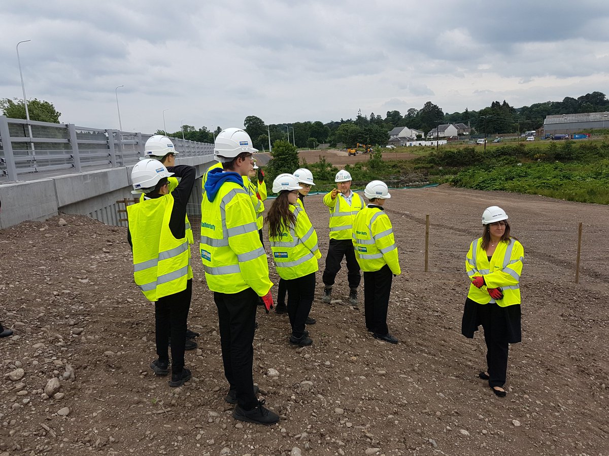 perthacademy's tweet photo. Our DEC! class enjoyed a fantastic visit to @balfourbeatty site on the A9 at Bertha Park. Thanks to Ken Brown for this opportunity. Superb experience and learning for engineers of tomorrow. @DYW_PandK #widerhorizons #workplaceexperiences https://t.co/pOvYfDhfTC