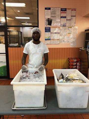 Help4homeless10's tweet image. Volunteer today and change the lives of many! #helpforhomeless