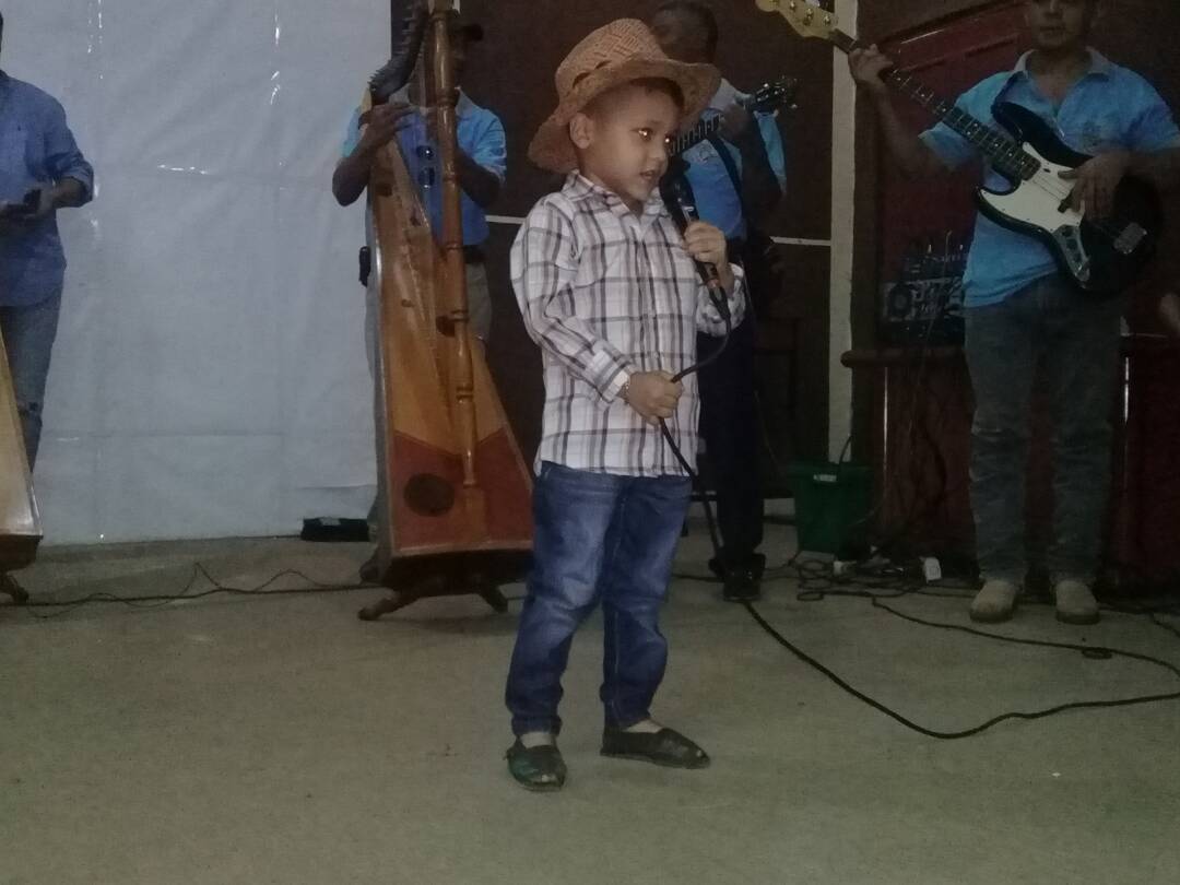 isleyita's tweet photo. #Hoy con la emoción que caracteriza a nuestros estudiantes se realiza encuentro cultural de danza, canto y teatro. Participando todos los circuitos escolares del Estado #Apure @JauaMiranda @RCarrizalezPSUV @Educ_Apure @MPPEDUCACION https://t.co/ffpdFKjokj
