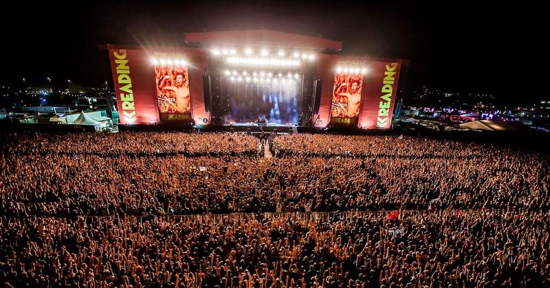 ⭐ #CompetitionTime! ⭐

Who wants to go to <a href="/OfficialRandL/">Reading & Leeds Fest</a> this summer? We have a pair of weekend camping tickets for Reading AND for Leeds to giveaway! 

Click here to enter: bit.ly/RandLCompProp
#competition