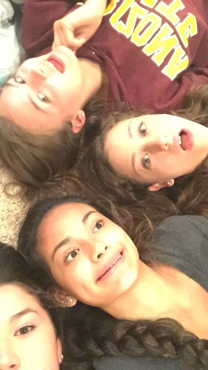 michaelvanackr's tweet photo. HBD MY LUV🎉💓💜@mariamurillo__  #snickdood https://t.co/gY54K8W4A3