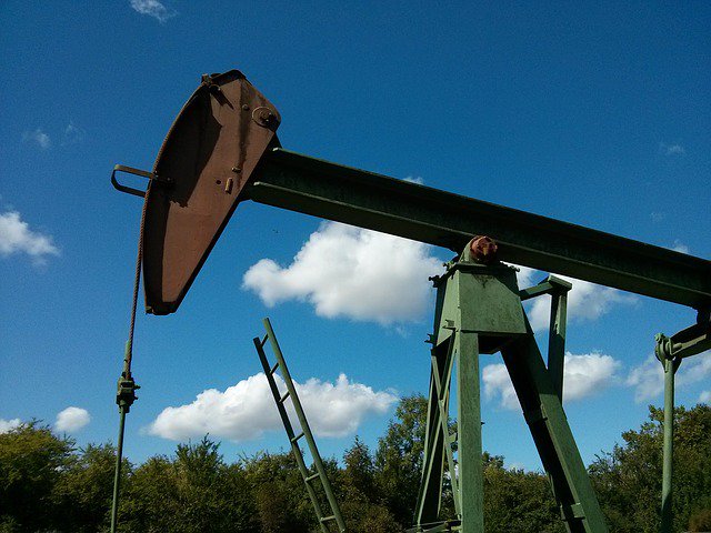 GFFBrokers's tweet photo. Check Out Today's Blog – Amidst Slippery Fundamentals, #CrudeOil Shows Bullish and Bearish Opportunities...Depending on Your Bias. https://t.co/wV24Ve80rf | #futures #trading #markets #finance #tbt There is a substantial risk of loss in trading futures, options and #forex. https://t.co/4bpwVcyMig