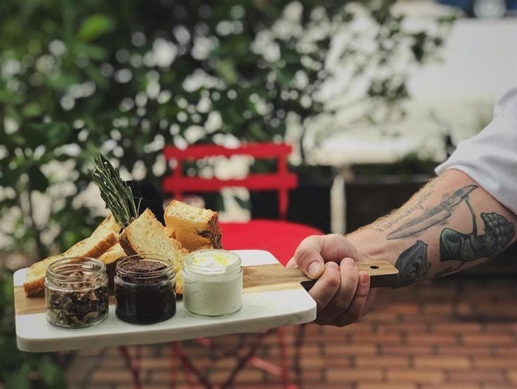 DS_Miami tweet media