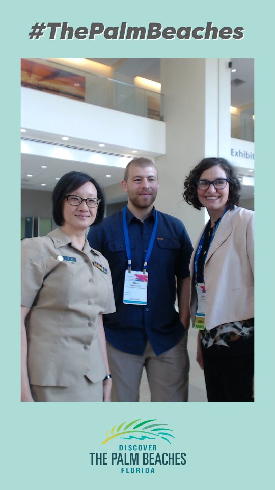 EnviroHealthKy's tweet photo. Look who Kentucky Tracking Team ran into at #CSTE2018! We love Fuyuen our EPHT Section Chief! #Epi #Data #WeTrackThat @CDC_EPHTracking https://t.co/UWZ4f5YrZg