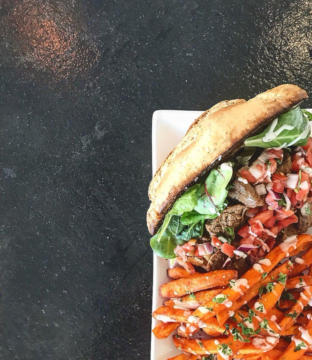 SDNHM's tweet photo. In addition to @meatlockerbbq, we'll also have delicious dishes from @anthemvegan available for purchase at this weekend's #SecretSociety of #Adultologists event giving folks a diverse assortment of food options to choose from. #TheNat https://t.co/TGF7GnMx1B