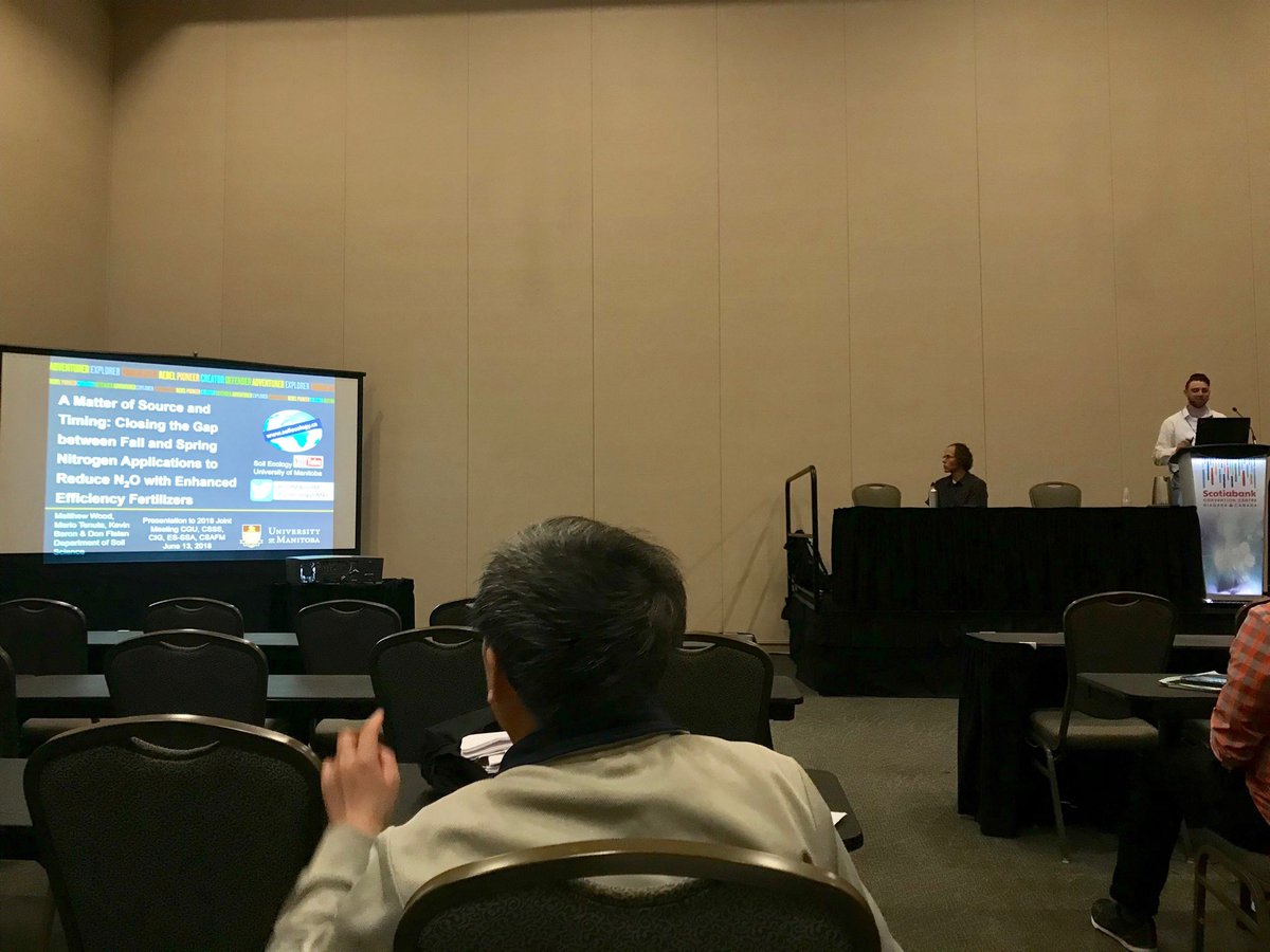 MSc student Matt Wood explained eNtrench &amp; SuperU granular urea nitrification inhibitor, reduced N2O emissions 40-50% in 4 of 6 sites in Manitoba, basically when there was decent rain. Late Fall application of those sources reduced thaw N2O emissions #csss2018 Great job Matt!