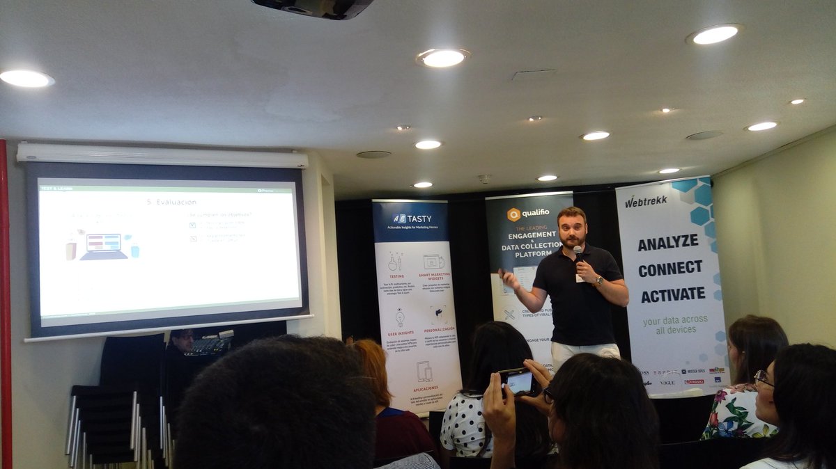 #beMadCRO18

<a href="/victorpernias/">Victor Pernias</a> explicando muy bien cómo hacen tests en PromoFarma. Más claro que agua