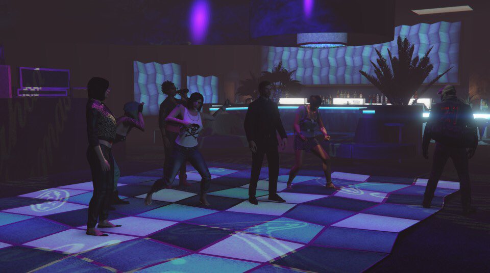 Tag us in your pics from the Pride Afterparty, and we sure as hell’ll post ‘em! 🌈🎊🌃