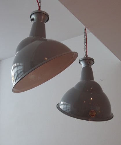 MattFragile's tweet image. From #Industrial lamps to easy fit #DesignClassics at a snip, come visit @LadyBayVintage Sat 23rd June. We'll be there with #TakeMeHome pieces #NottinghamRugbyClub only twice a year.