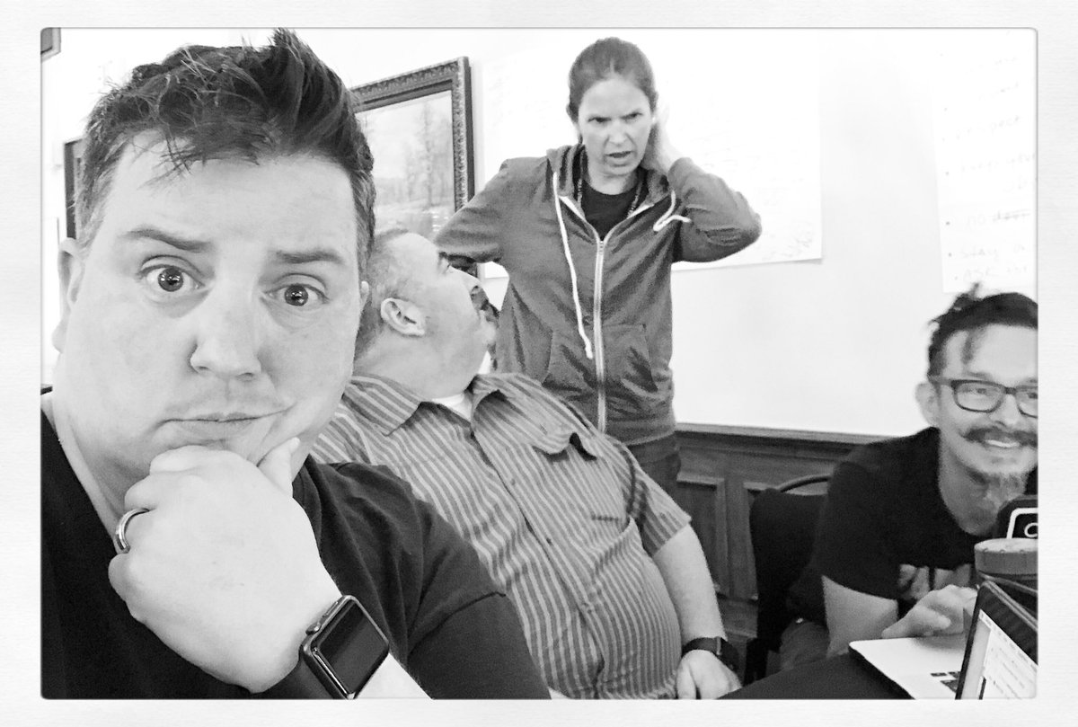 Darkroom920's tweet image. When you have no idea what the rest of the group is talking about. #BinaryWhat? #SpeakMyOwnCode #UTeachCS #AISDproud #LanierAVP #LHSHackers