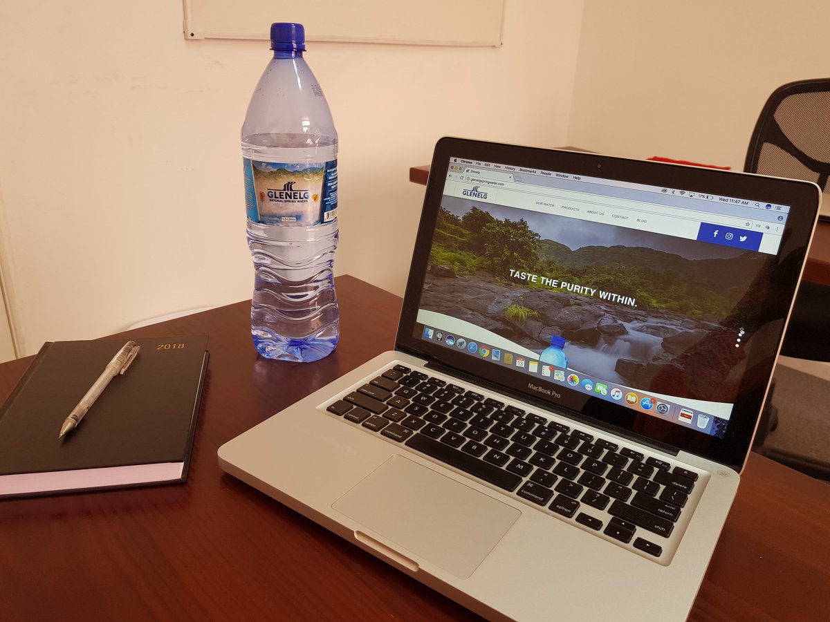 Glenelgspring's tweet photo. Our #HumpDay office essentials. What are yours?
#Water #Glenelg #MustHaveItems #PurityWithin https://t.co/A4aMFArRqV