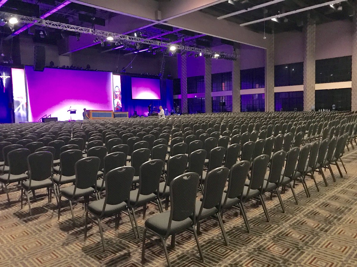 linorulli's tweet photo. Mark asked me to host a game for Lifeteen’s Catholic Youth Ministry Convention. 

The turnout wasn’t as big as we hoped. https://t.co/h9MNDXeULo