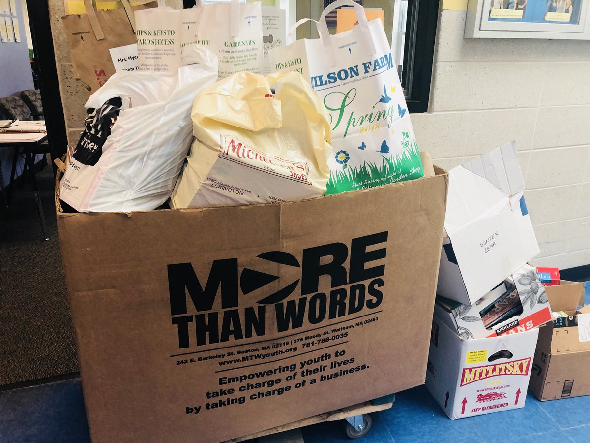 LibraryKopinski's tweet photo. We have had so many donations to the book drive for More than Words this week! So proud of our kind #lpshawks Tomorrow is the last day to donate if you’re clearing out your shelves! https://t.co/QNGZcmwpKz