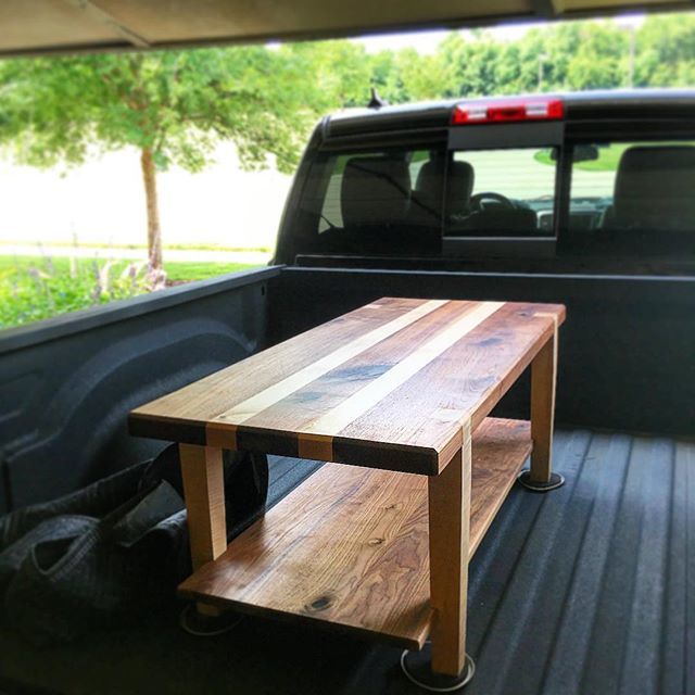 GrainAndGauge's tweet photo. #deliveryday ——————————————————
#coffeetable #table #truck #dodge #dodgeram #specialdelivery #delivery #handmadefurniture #furniture #whitegloveservice #personaldelivery #dropoff #customerservice #highendcustomfurniture #highendservice #service https://t.co/cTe6X0DED8 https://t.co/BuhNHTPqmF