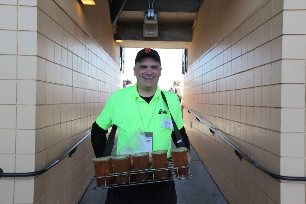JumaVentures's tweet photo. Huge thanks to volunteers from @SalesforceOrg who came out to @ATTPark last week for JumaDays. Mark Gundacker, Senior VP of HR, says his first job as a newspaper boy taught him “the importance of developing relationships in the workplace". #ItStartsWithAJob #VolunteeringRocks https://t.co/Trg3puz2gr