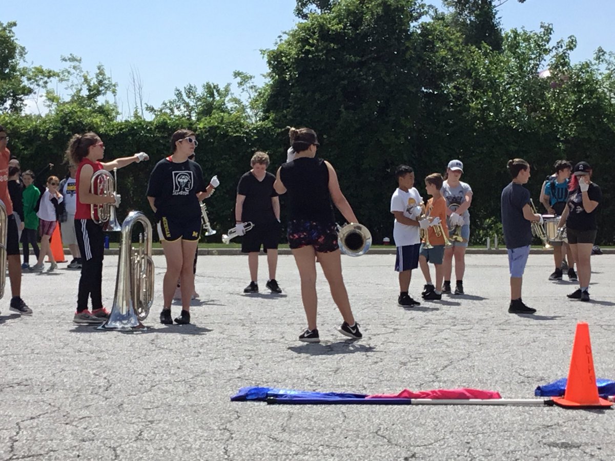 CDNOrangeCone's tweet photo. Hey @DCIOrangeCone, here’s a pic of me at Corps practice with @TheDiplomatsDBC in Windsor Canada. #thesekidscanplay #growdrumcorps #thereisnoplanetb https://t.co/RWhS3yf6j0