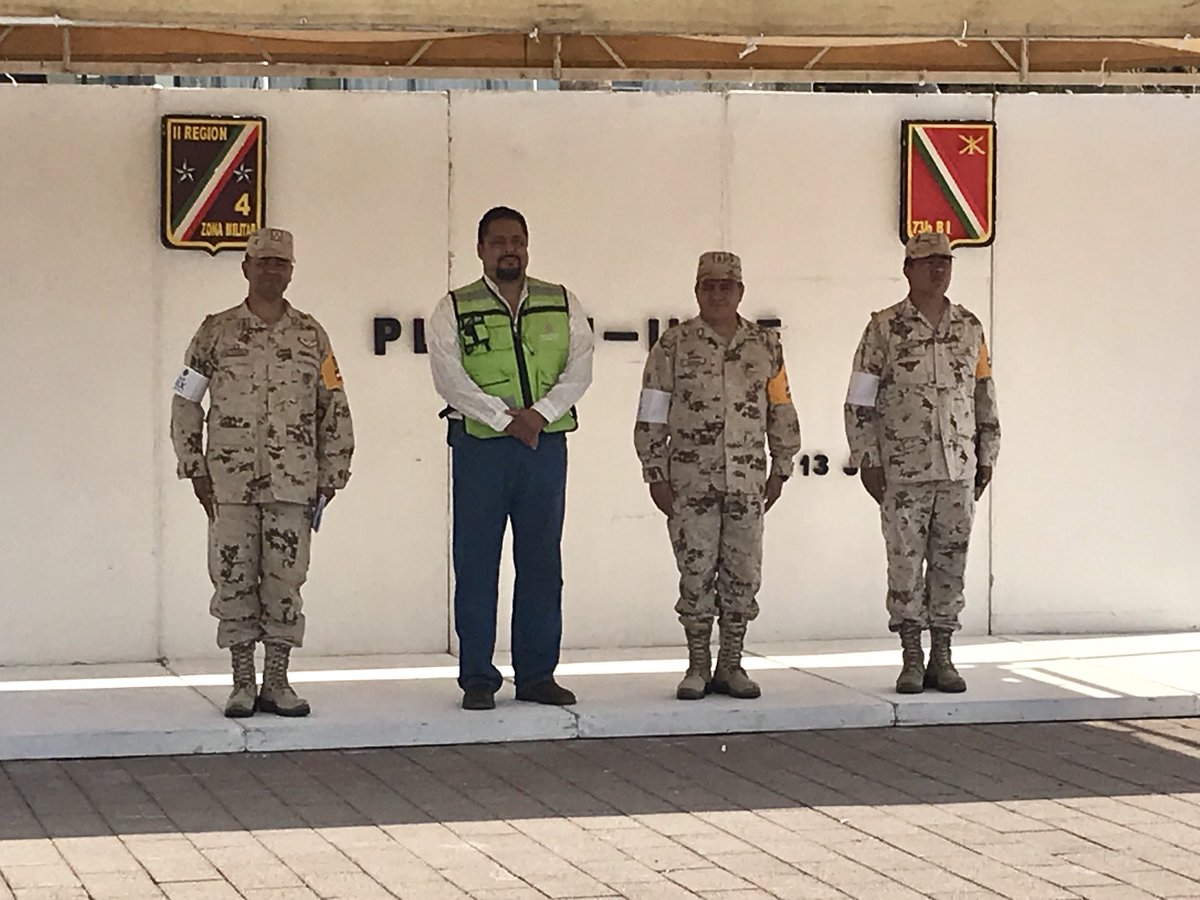 cepcsonora's tweet photo. HMO-Acompañamos a la 4ta Zona Militar de la @SEDENAmx a la revisión de su estado de fuerza para el Plan DN-IIIE, reportando un estatus de listos para apoyar a la población Sonorense en esta temporada de huracanes. Reconocemos su valiosa aportación al Sistema Nacional de @PcSegob https://t.co/Zd8vlsjPiF