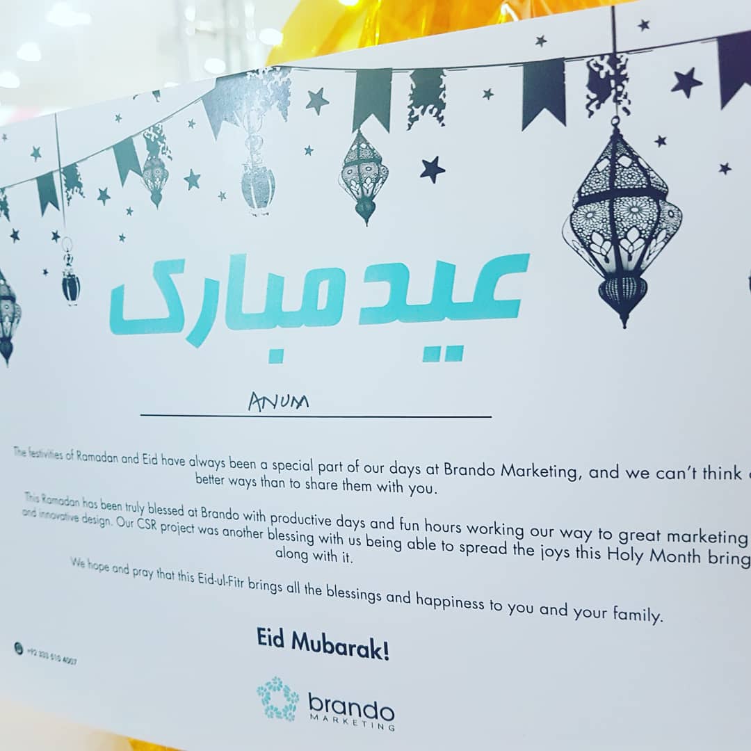 AnumZaheerKhan's tweet photo. How 'bout gettin' Eidi like this!! 😍
Thank you @BrandoMktg 
gracias mi amigo!
#EidMubarak 
#EidulFitr 
#Eid2018 
#coolstartups 
#EidPreparation2k18 https://t.co/TFRQNMJxDZ