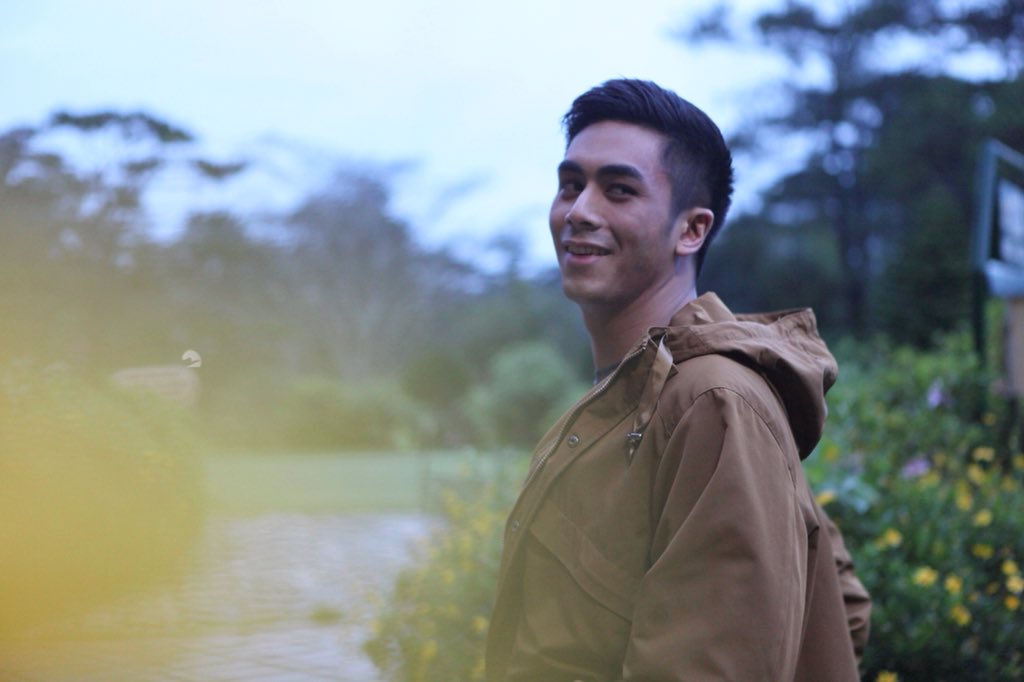brunogabrielTV's tweet photo. Stay dry, folks!! π§βοΈ
Coat: @benchtm #benchootd #bencheveryday https://t.co/XdfmQ29KV0