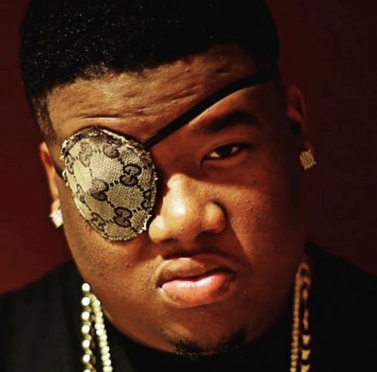 Happy birthday to the late young rap god Doe B   