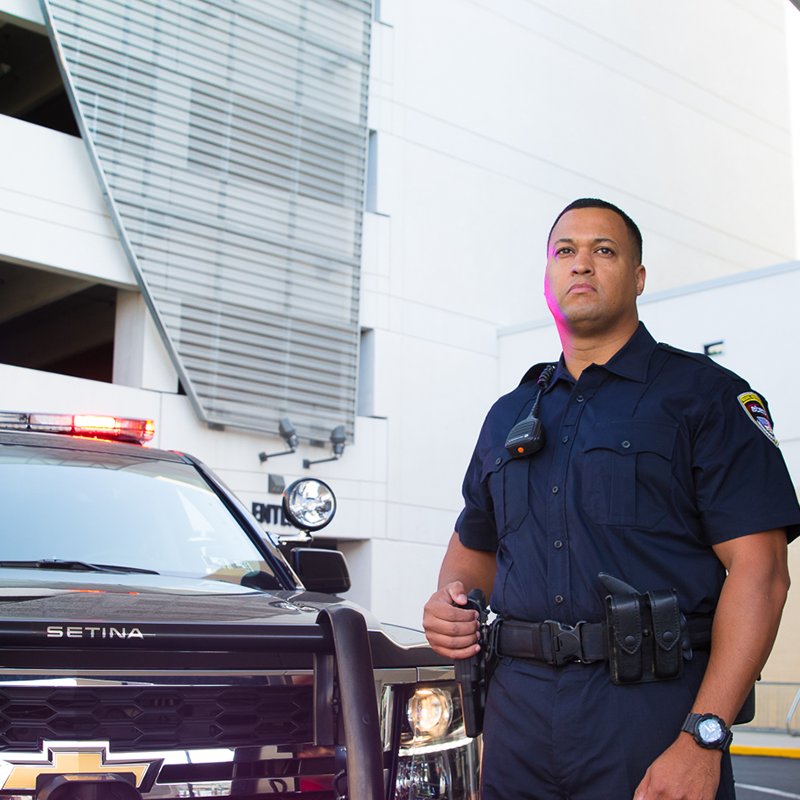 Elbeco_1907's tweet photo. LEO reviews Elbeco’s new Reflex Uniform – citing comfort, utility and durability. #Reflex #Elbeco #LawEnforcement #DailyDuty @PoliceOne
https://t.co/RH0i4MbUIX https://t.co/vvOGMK1UAJ